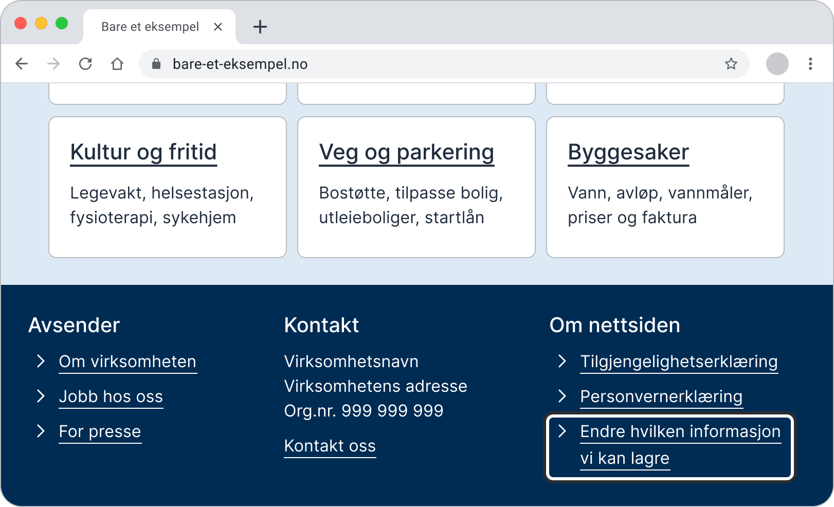En bunntekst på nettsiden med lenker i tre kolonner: «Avsender», «Kontakt» og «Om nettsiden». I kolonnen «Om nettsiden» vises lenkene «Tilgjengelighetserklæring» og «Personvernerklæring». Lenken «Endre hvilken informasjon vi kan lagre» har synlig fokusmarkering og ligger under personvernerklæringen.